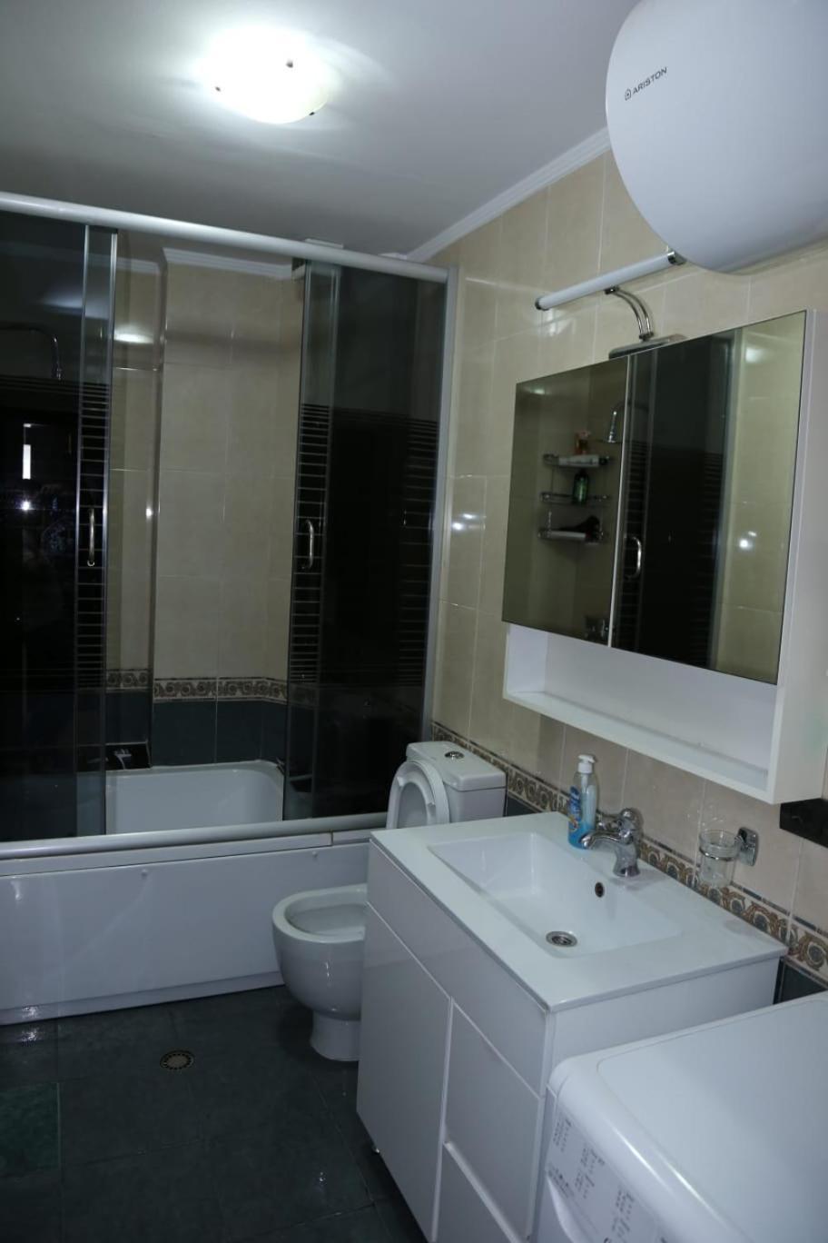 Ergi'S Host Apartment Тирана Екстер'єр фото